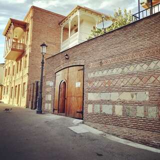 Дома для отпуска Guest House Amatuni Тбилиси Дом для отпуска-11