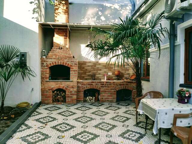 Дома для отпуска Guest House Amatuni Тбилиси-14